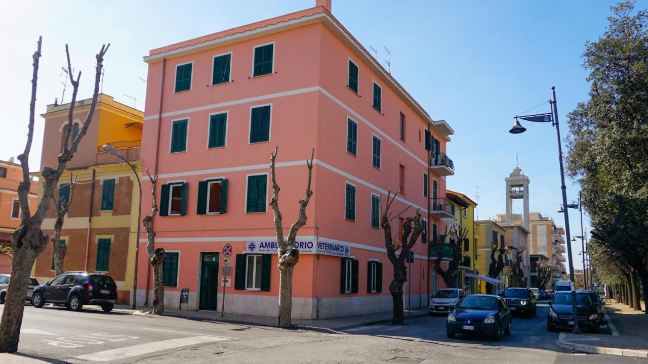 Appartement Lighthouse Ladispoli Al Mare Extérieur photo